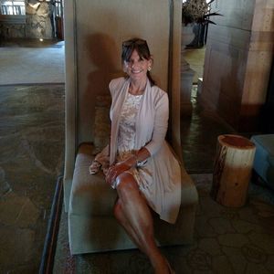 Meet your Posher, Ellen